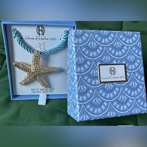 NWT ⚜️🩵⚜️ House of Harlow 1960 Gorgeous Golden tone Star Pendant Cord Necklace - Picture 5 of 11